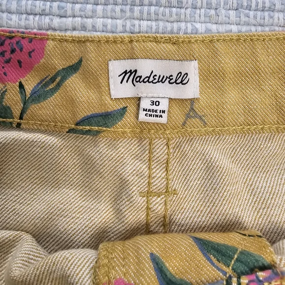 Madewell Yellow Floral Jean Shorts - Picture 4 of 4